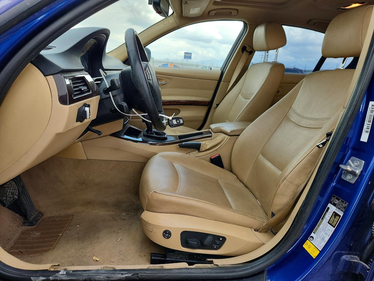 2011 BMW 3 SERIES