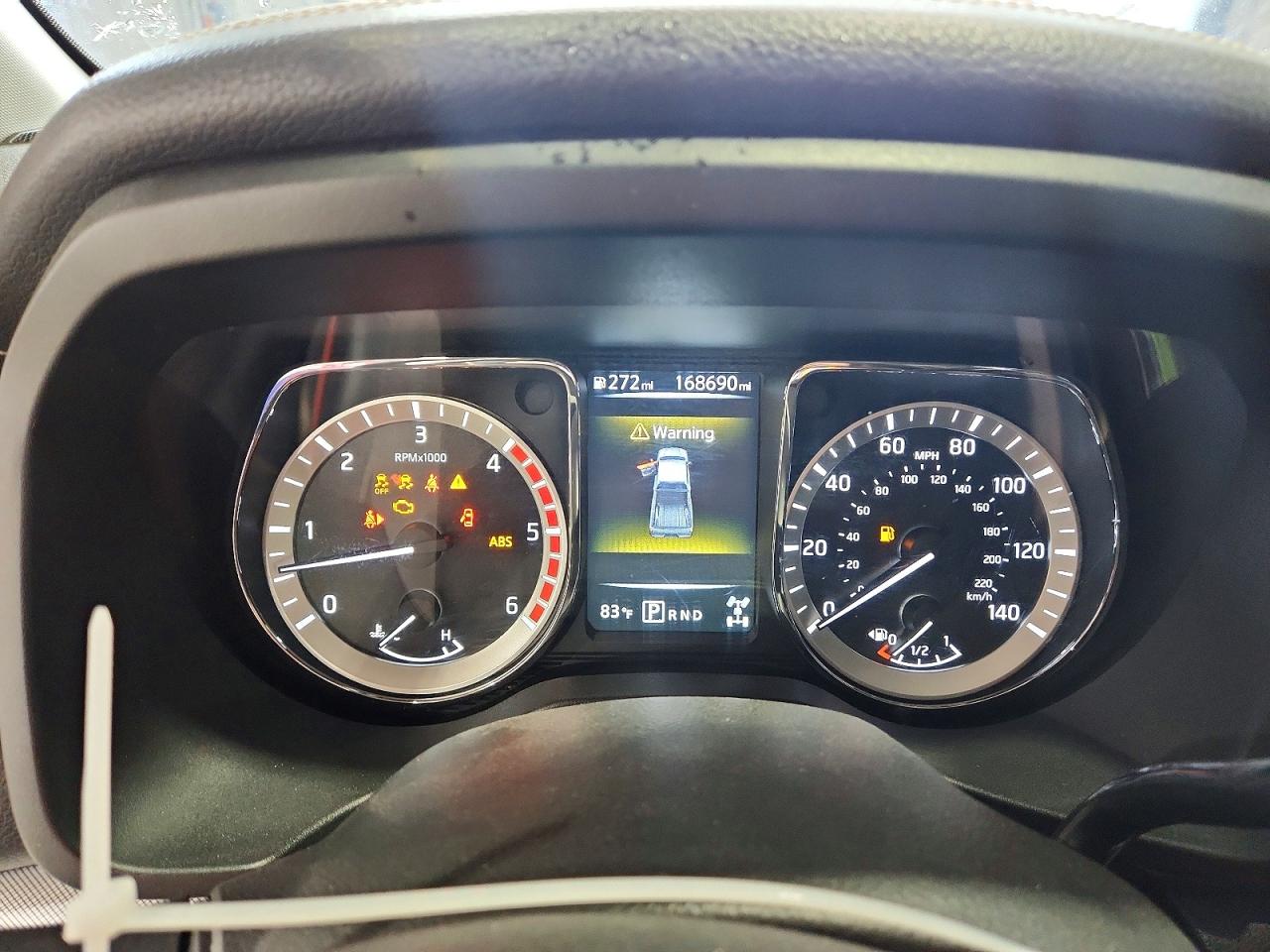 2016 NISSAN TITAN