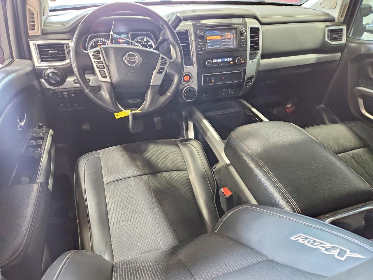 2016 NISSAN TITAN