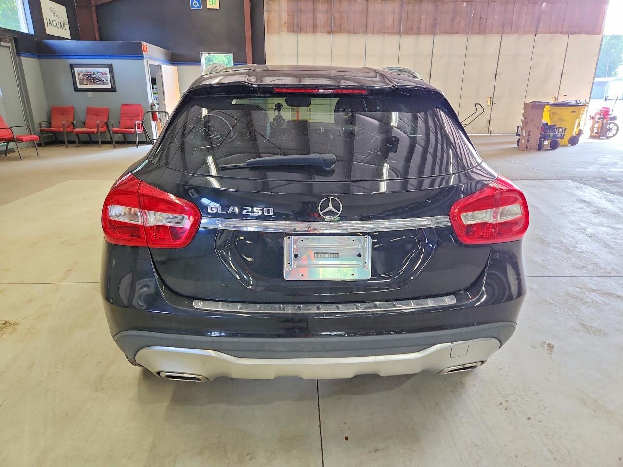 2020 MERCEDES-BENZ GLA-CLASS