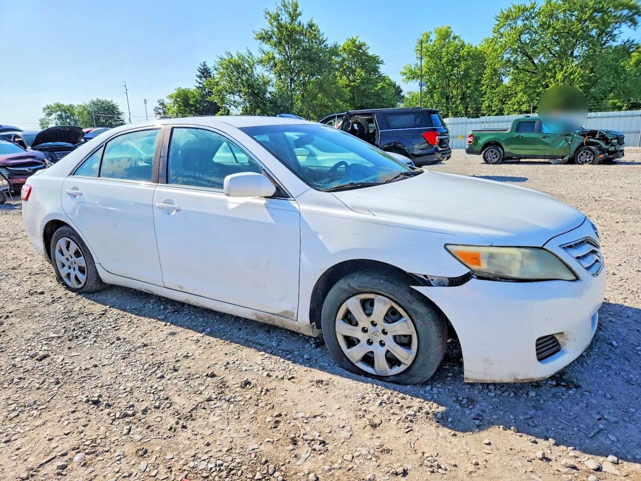 2010 TOYOTA CAMRY