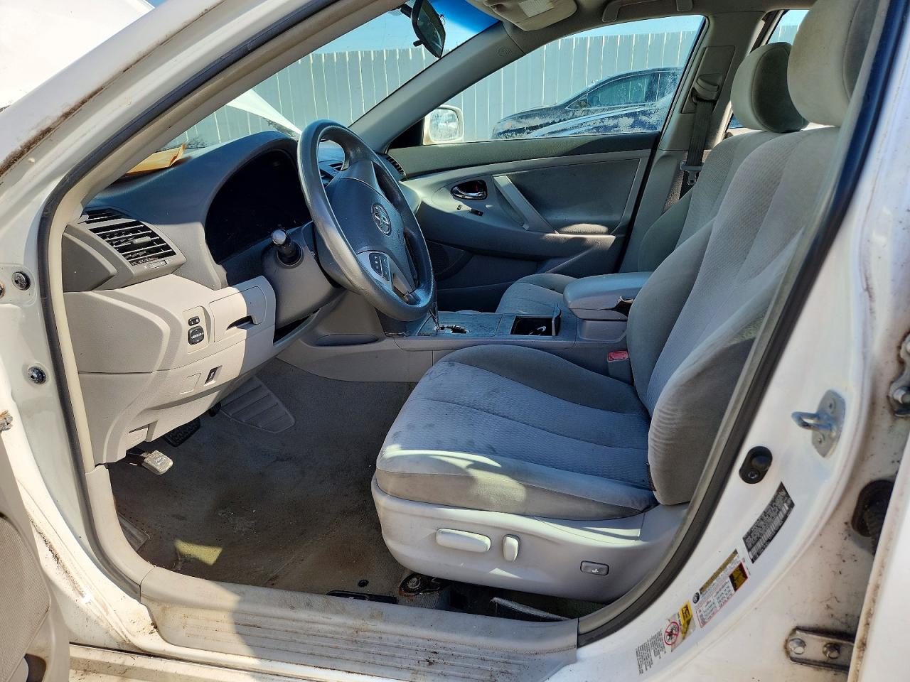 2010 TOYOTA CAMRY