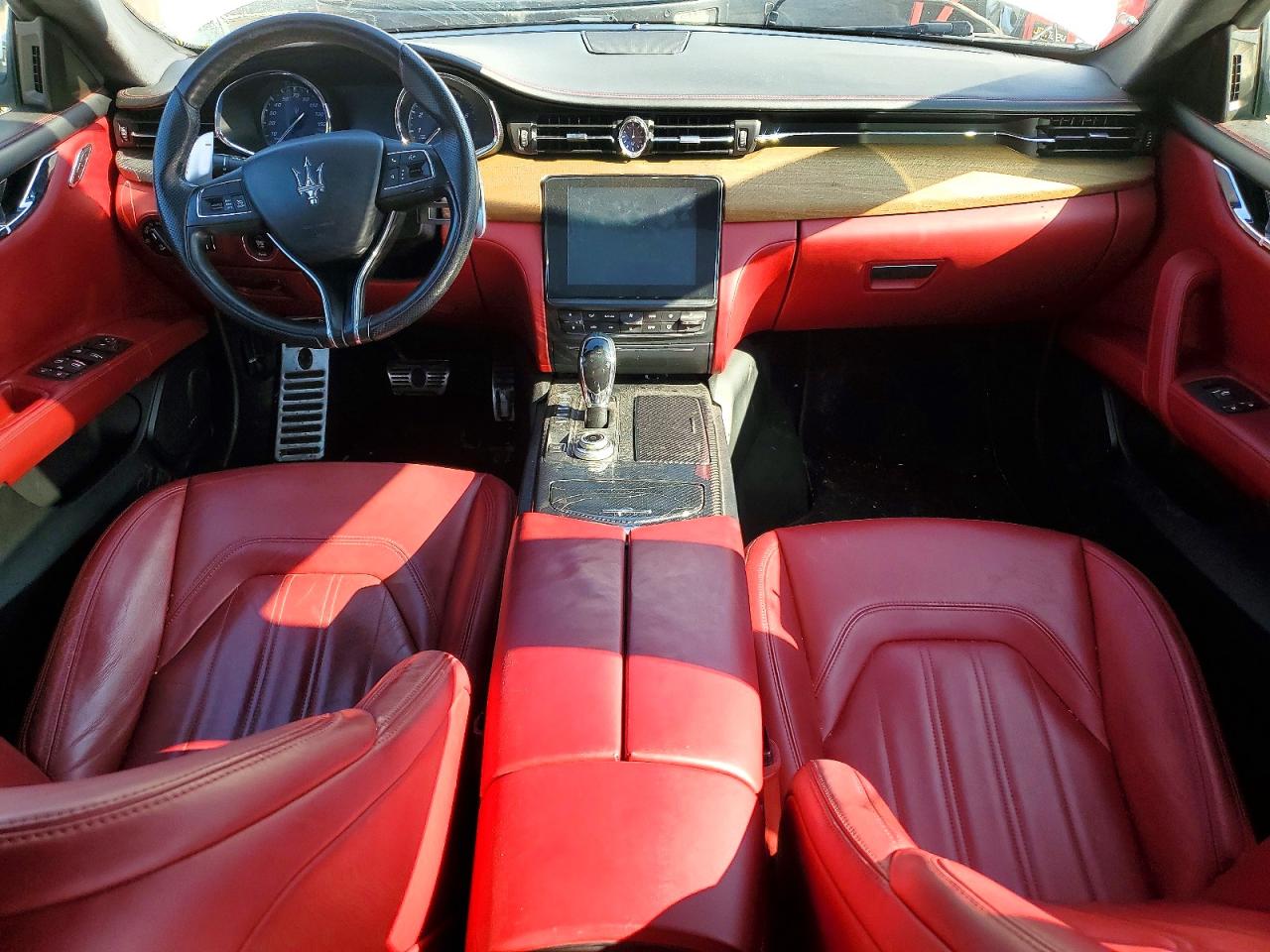 2017 MASERATI QUATTROPOR