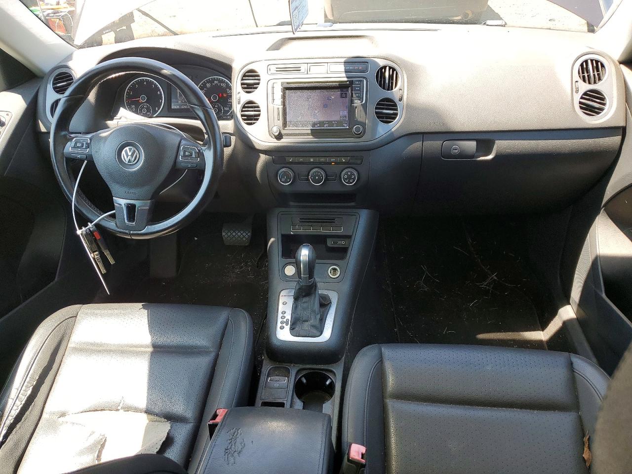 2016 VOLKSWAGEN TIGUAN