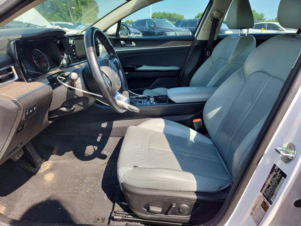 2022 KIA K5