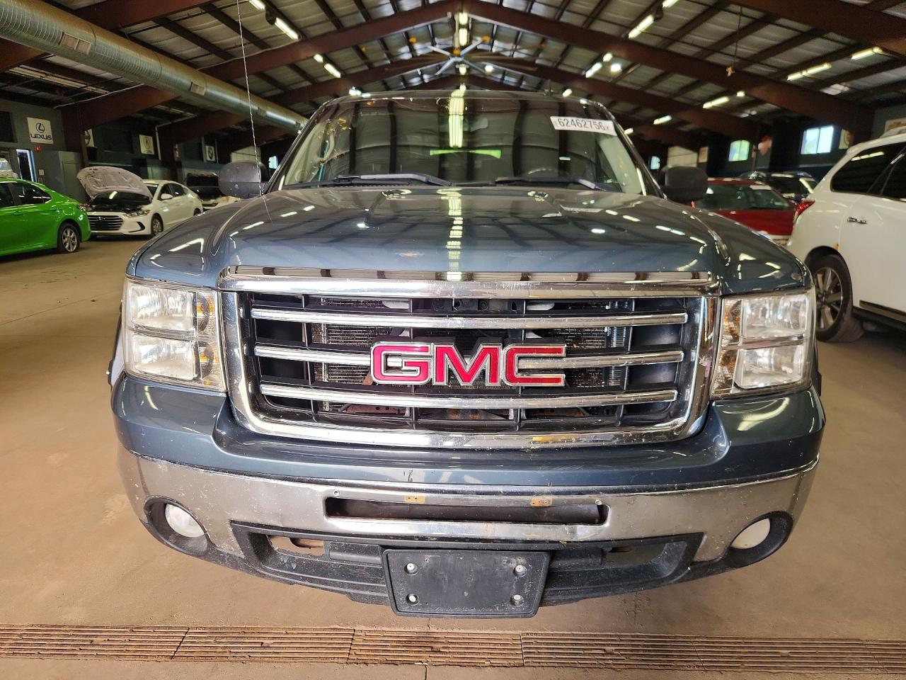 2012 GMC SIERRA