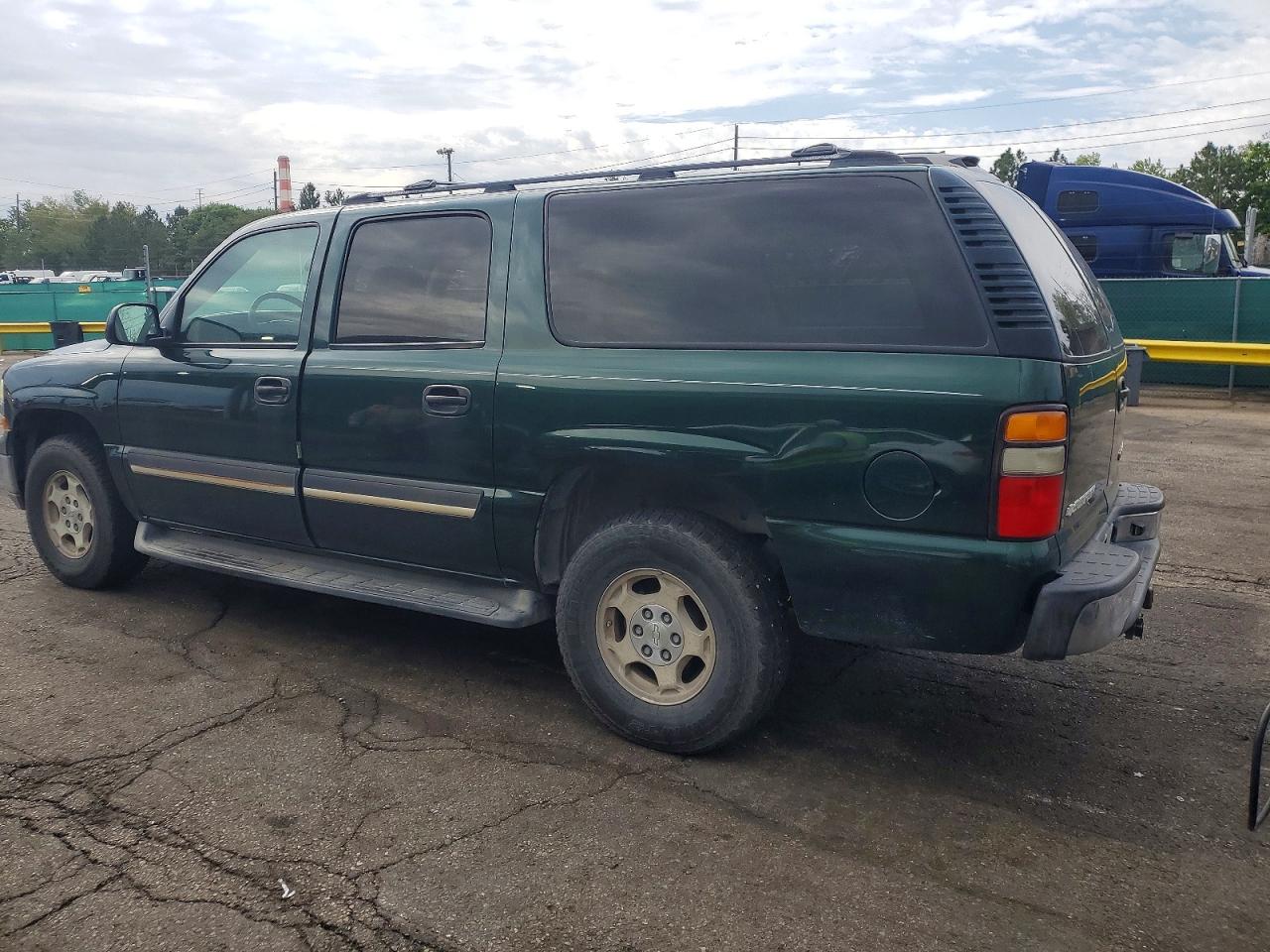 2004 CHEVROLET SUBURBAN