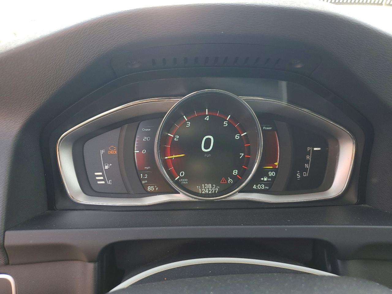 2016 VOLVO V60