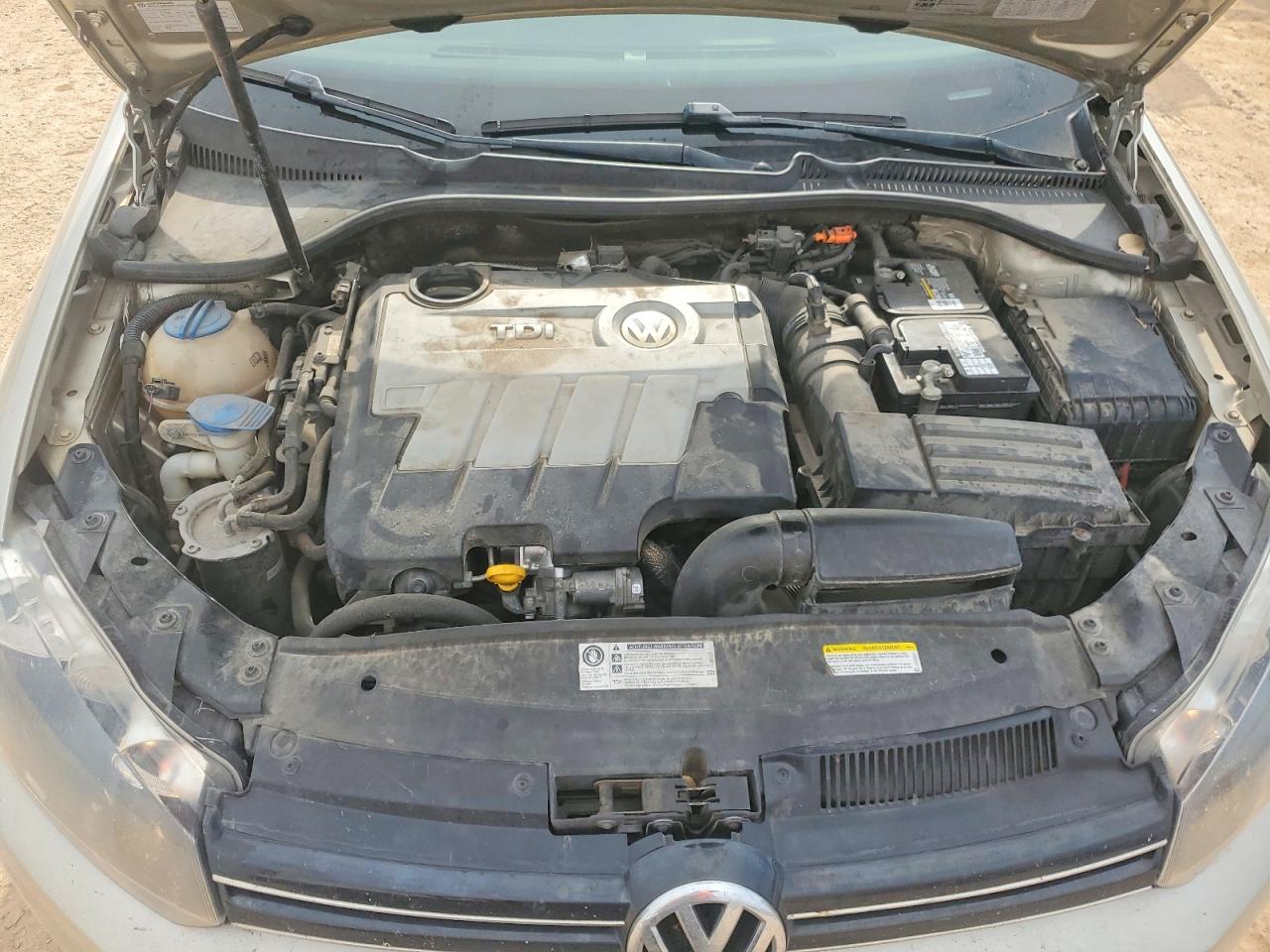 2014 VOLKSWAGEN JETTA