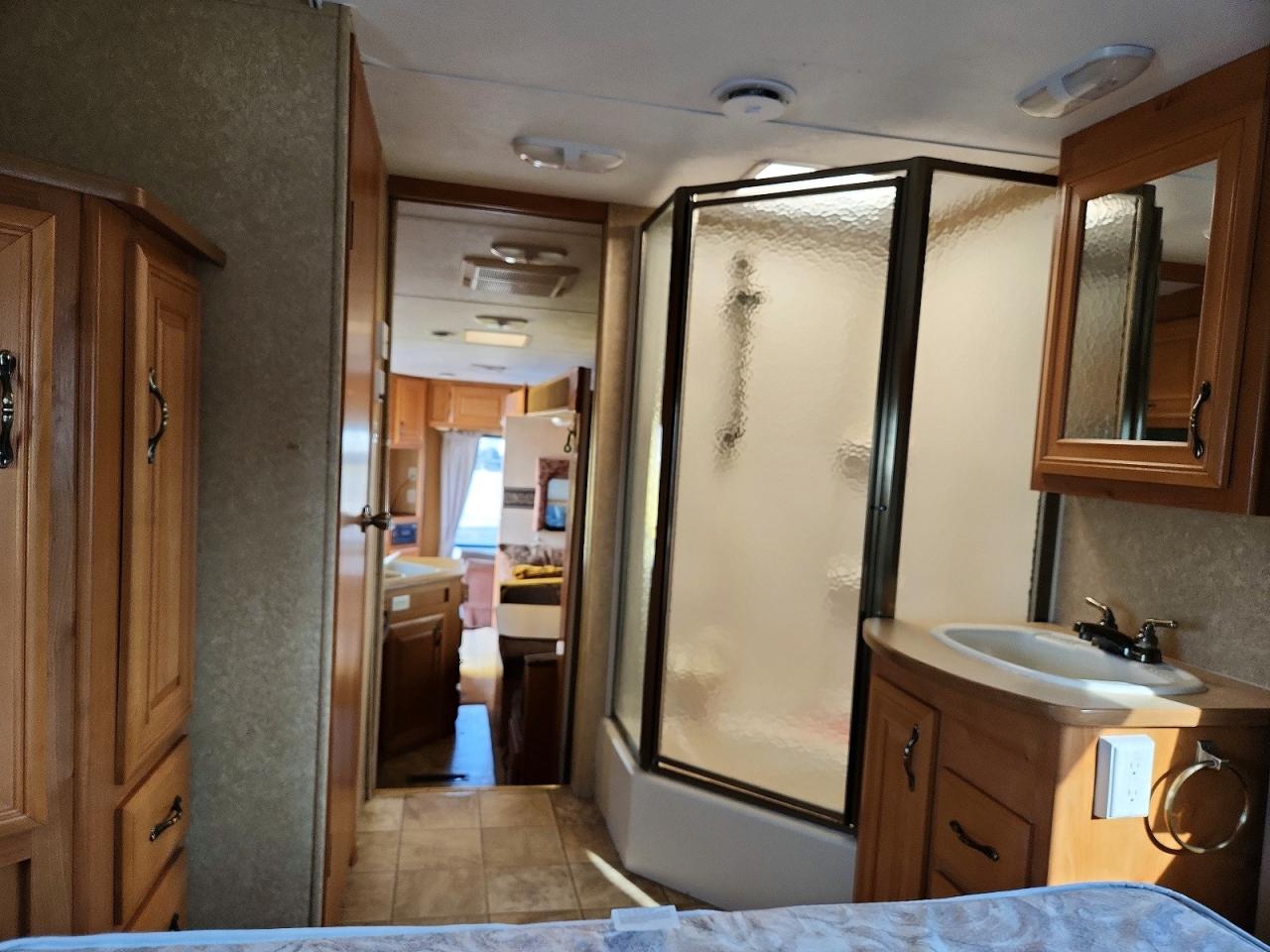 2007 KEYS LAREDO