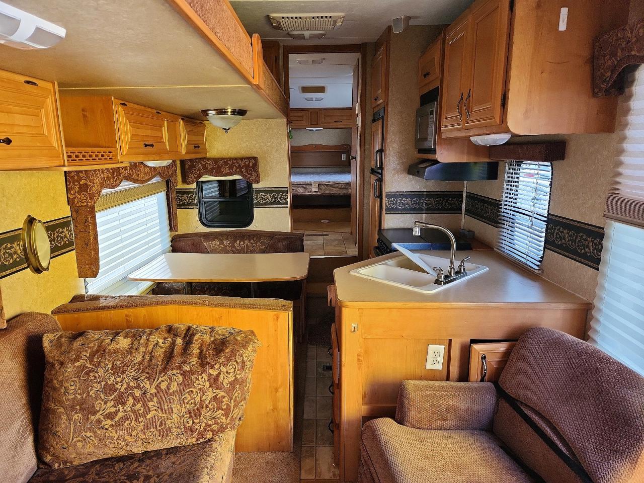 2007 KEYS LAREDO