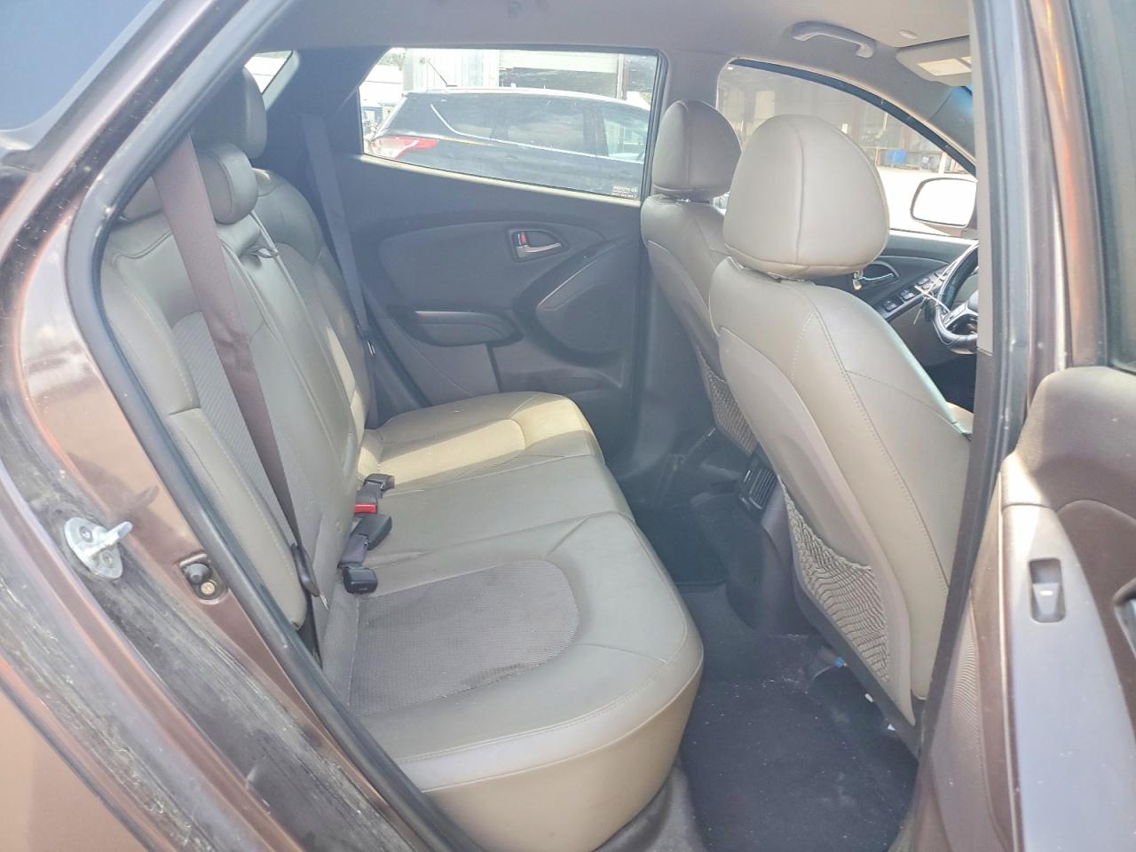 2015 HYUNDAI TUCSON