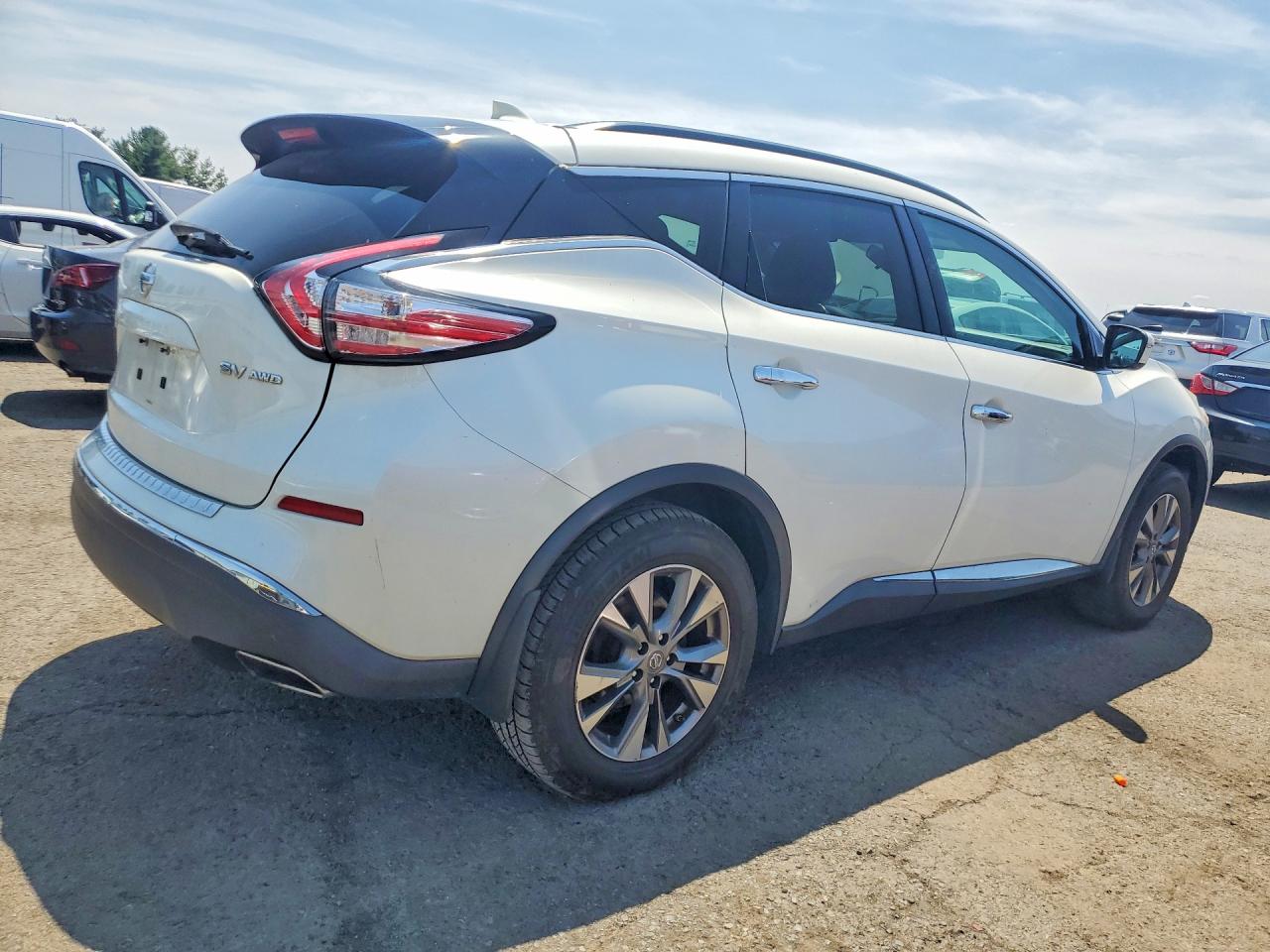 2017 NISSAN MURANO