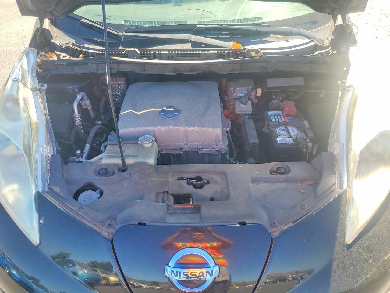 2013 NISSAN LEAF