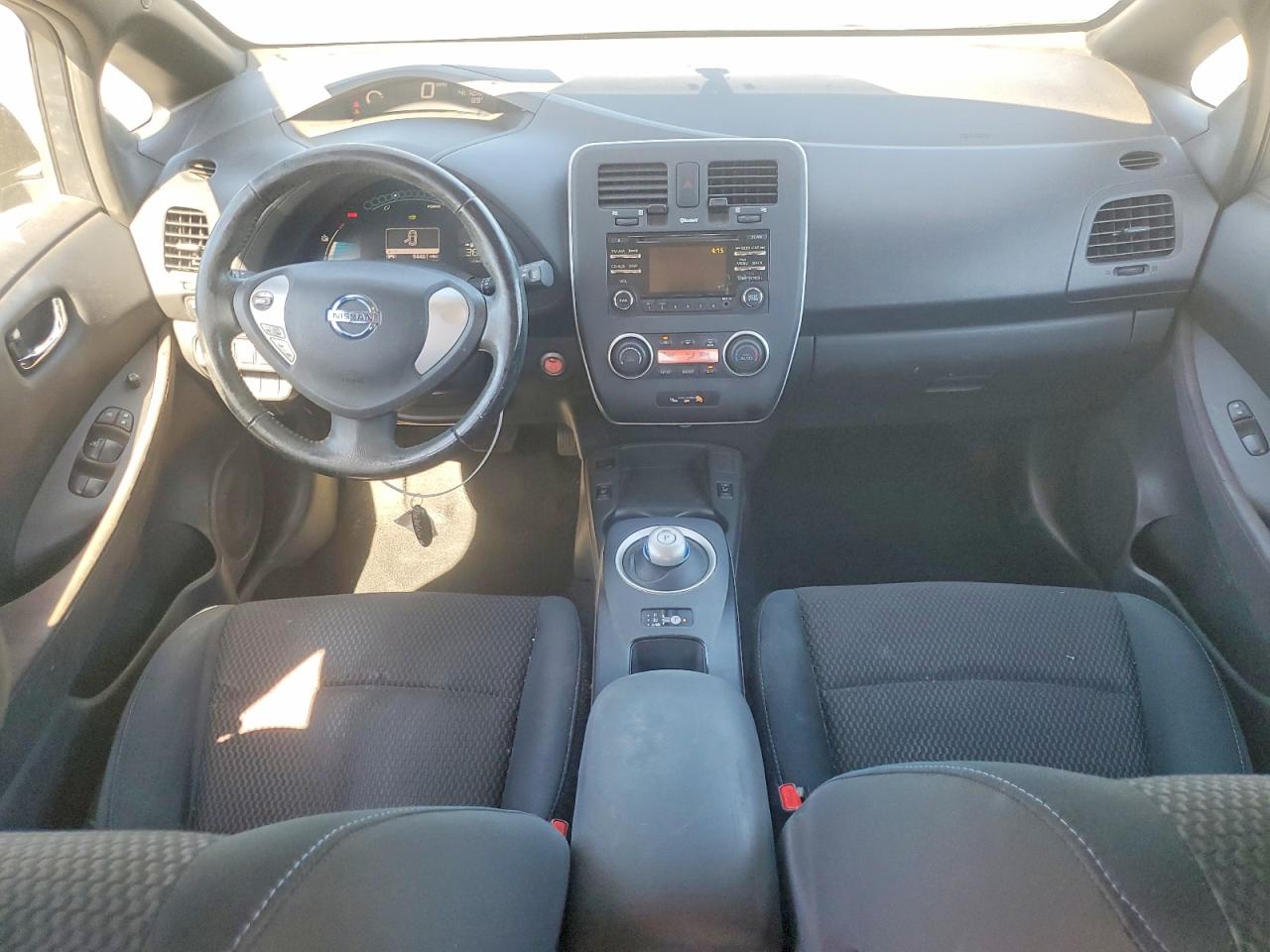 2013 NISSAN LEAF