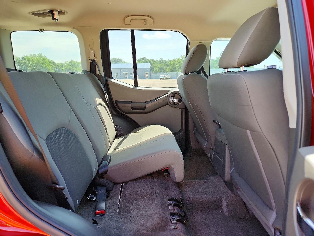 2014 NISSAN XTERRA