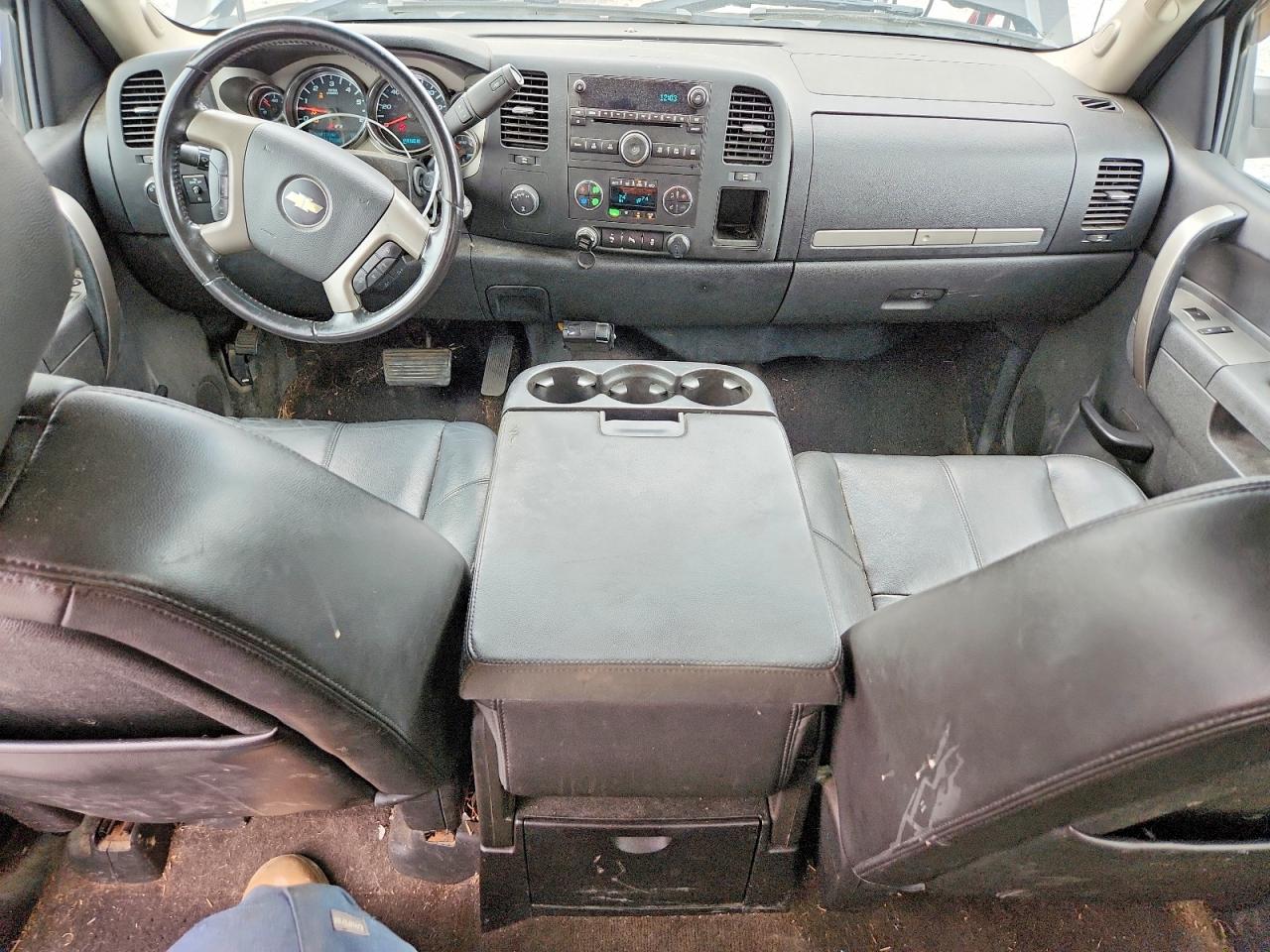 2013 CHEVROLET SILVERADO