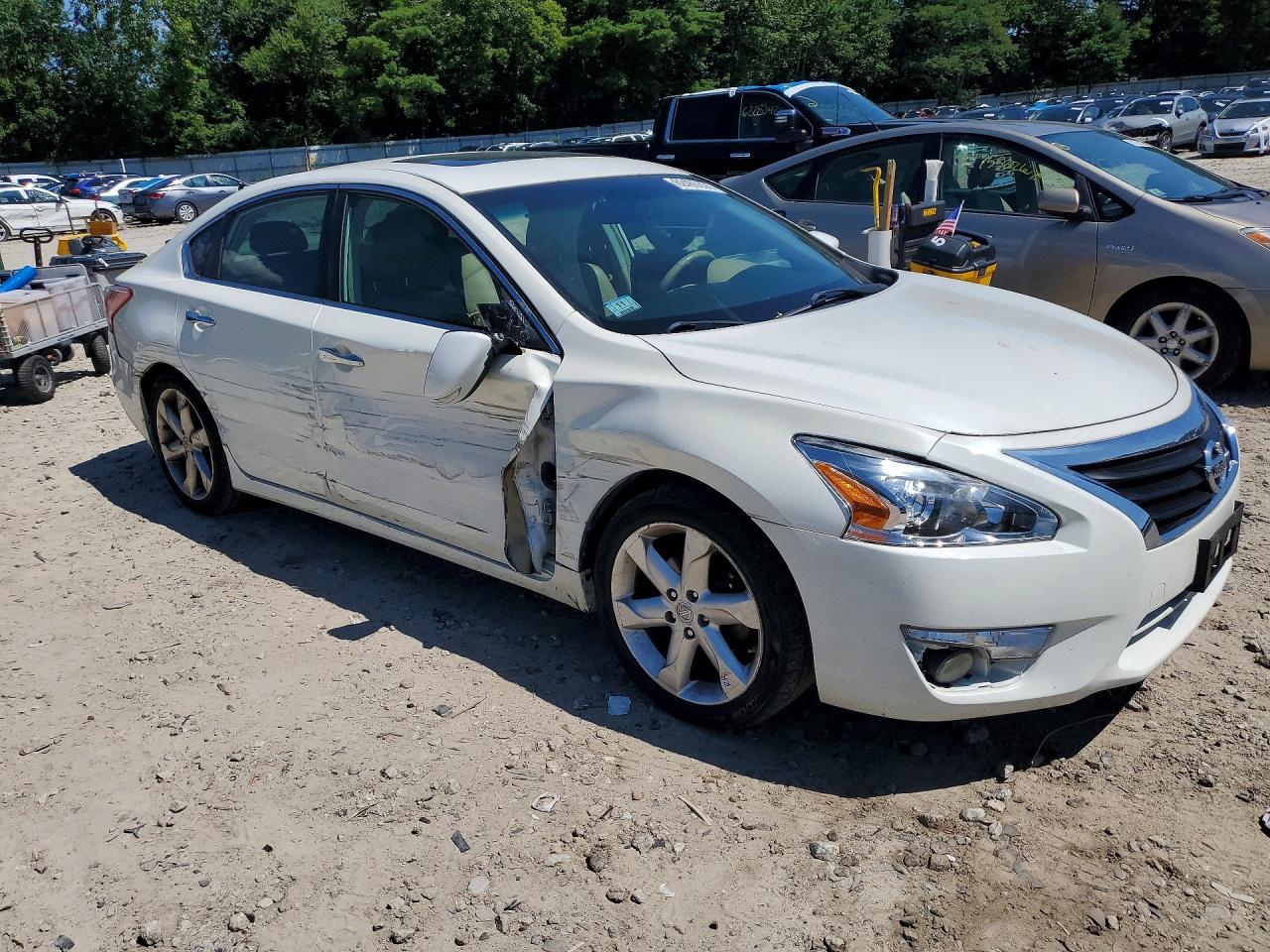 2013 NISSAN ALTIMA