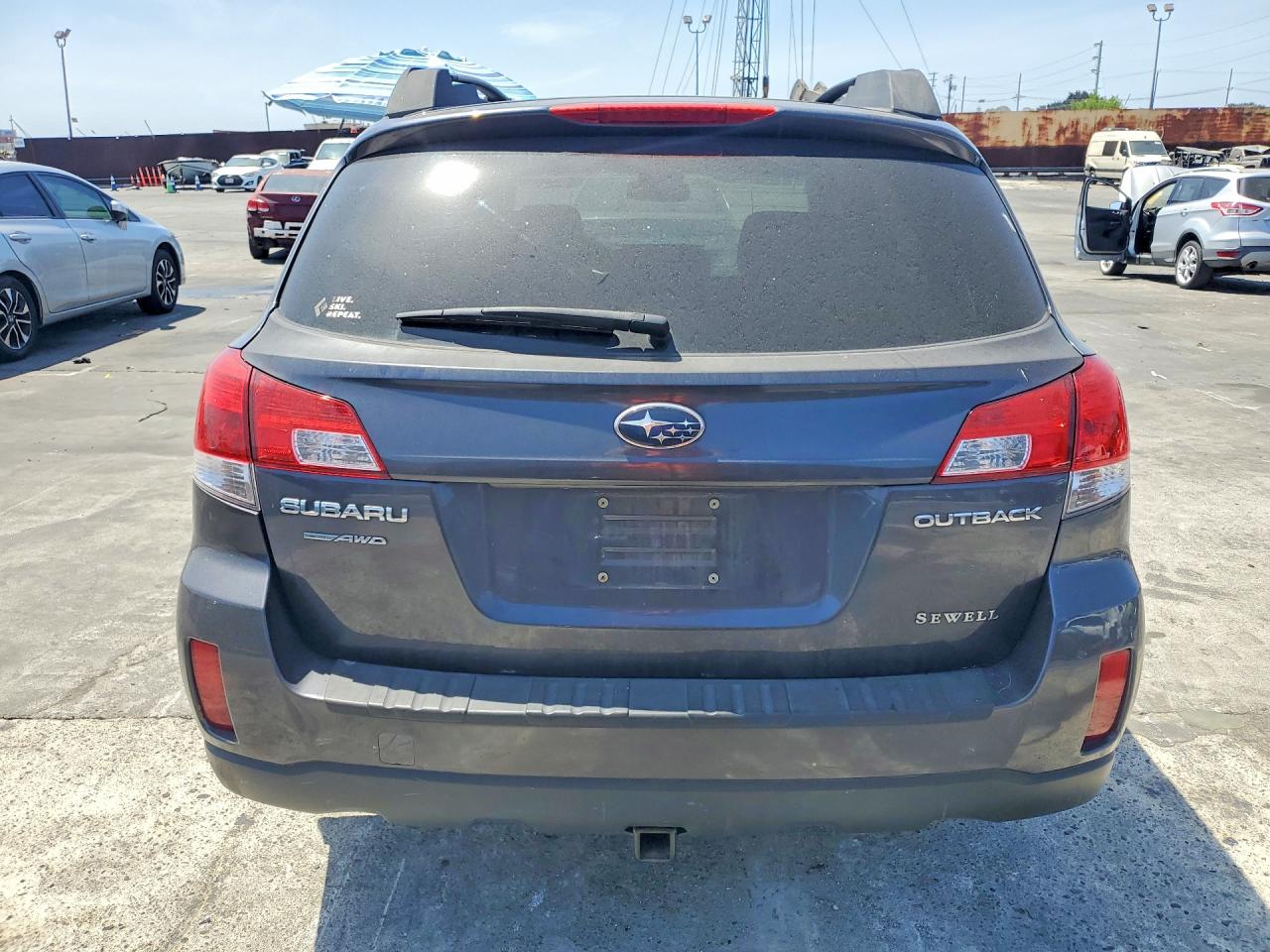 2012 SUBARU OUTBACK