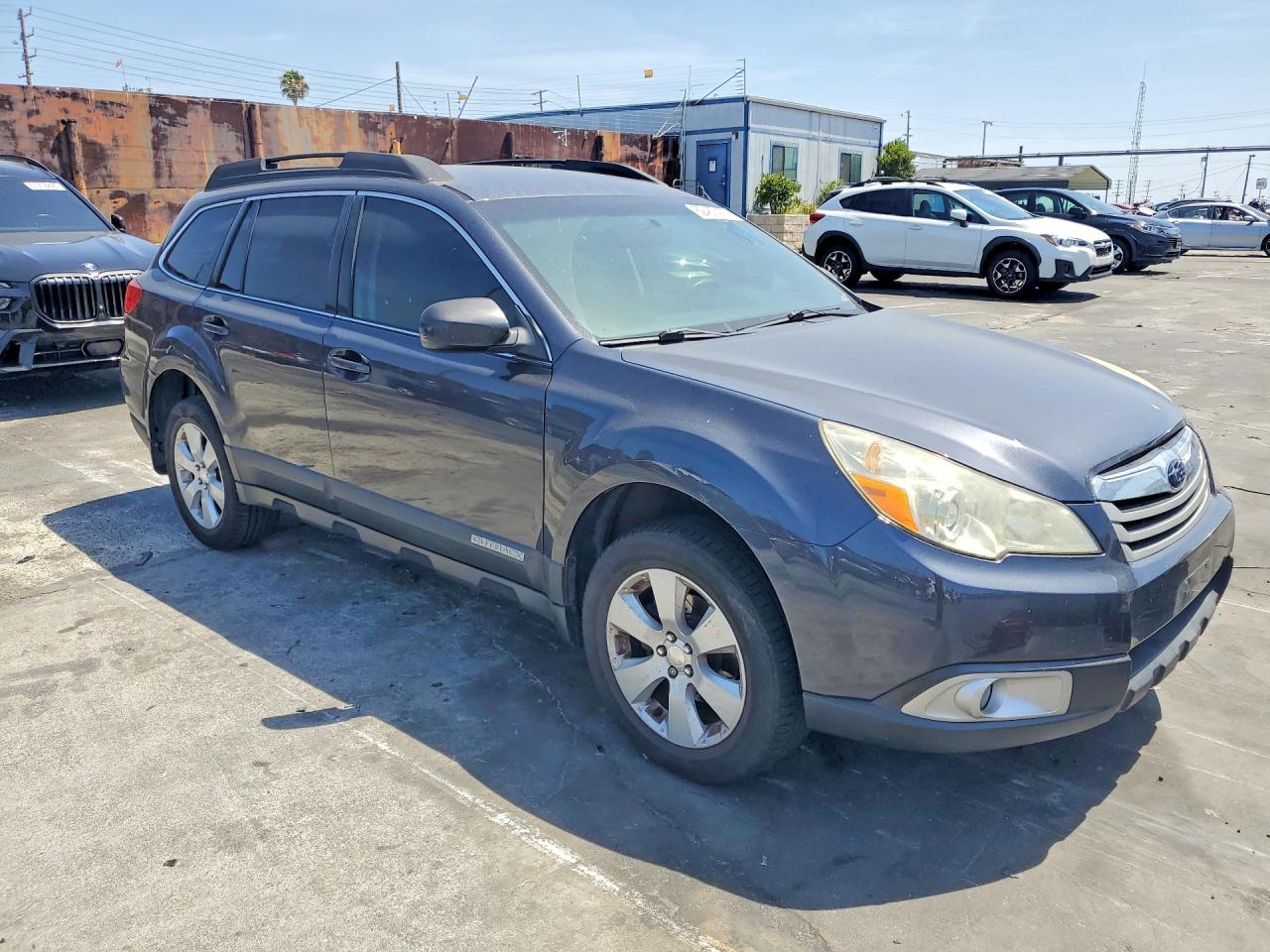 2012 SUBARU OUTBACK