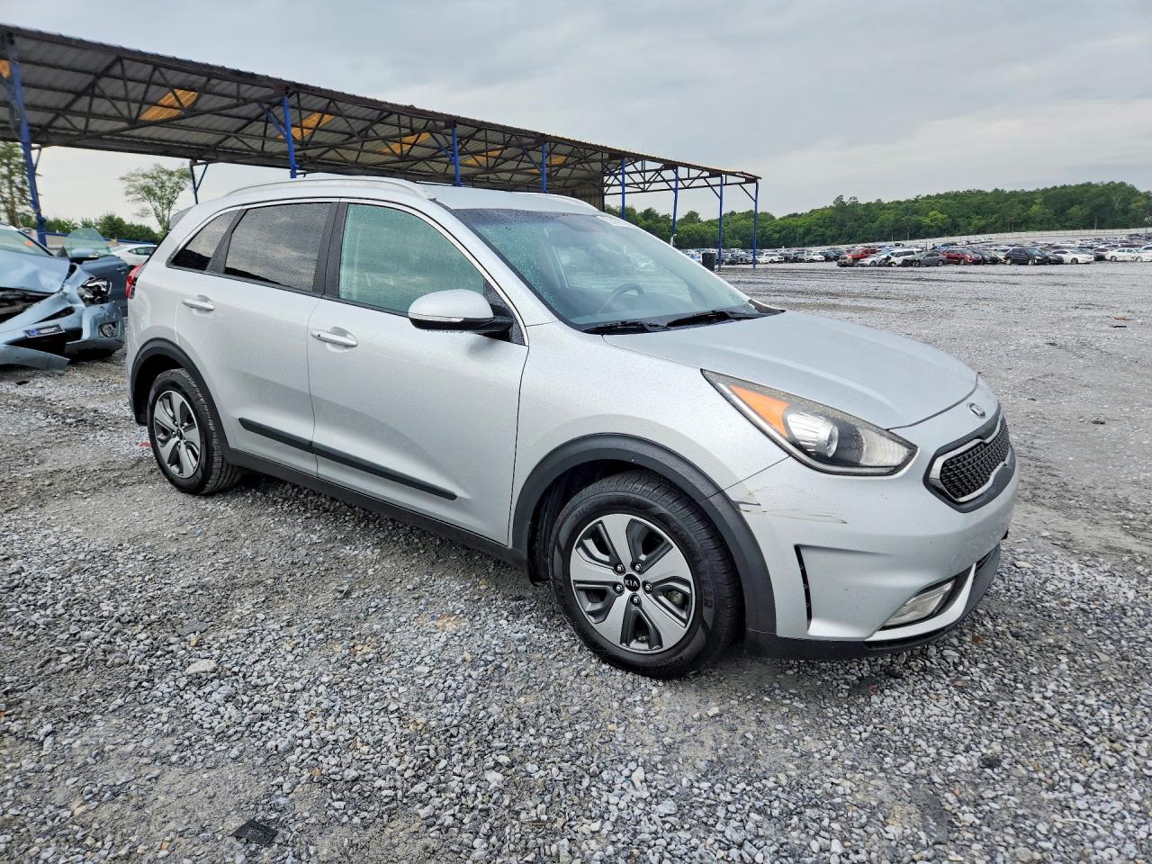 2017 KIA NIRO