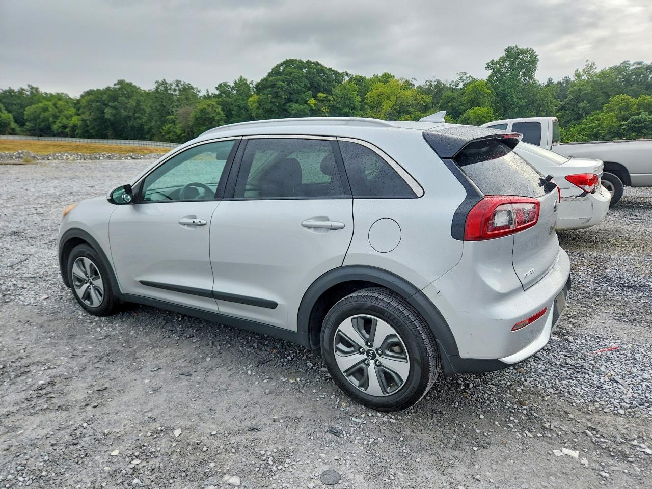 2017 KIA NIRO