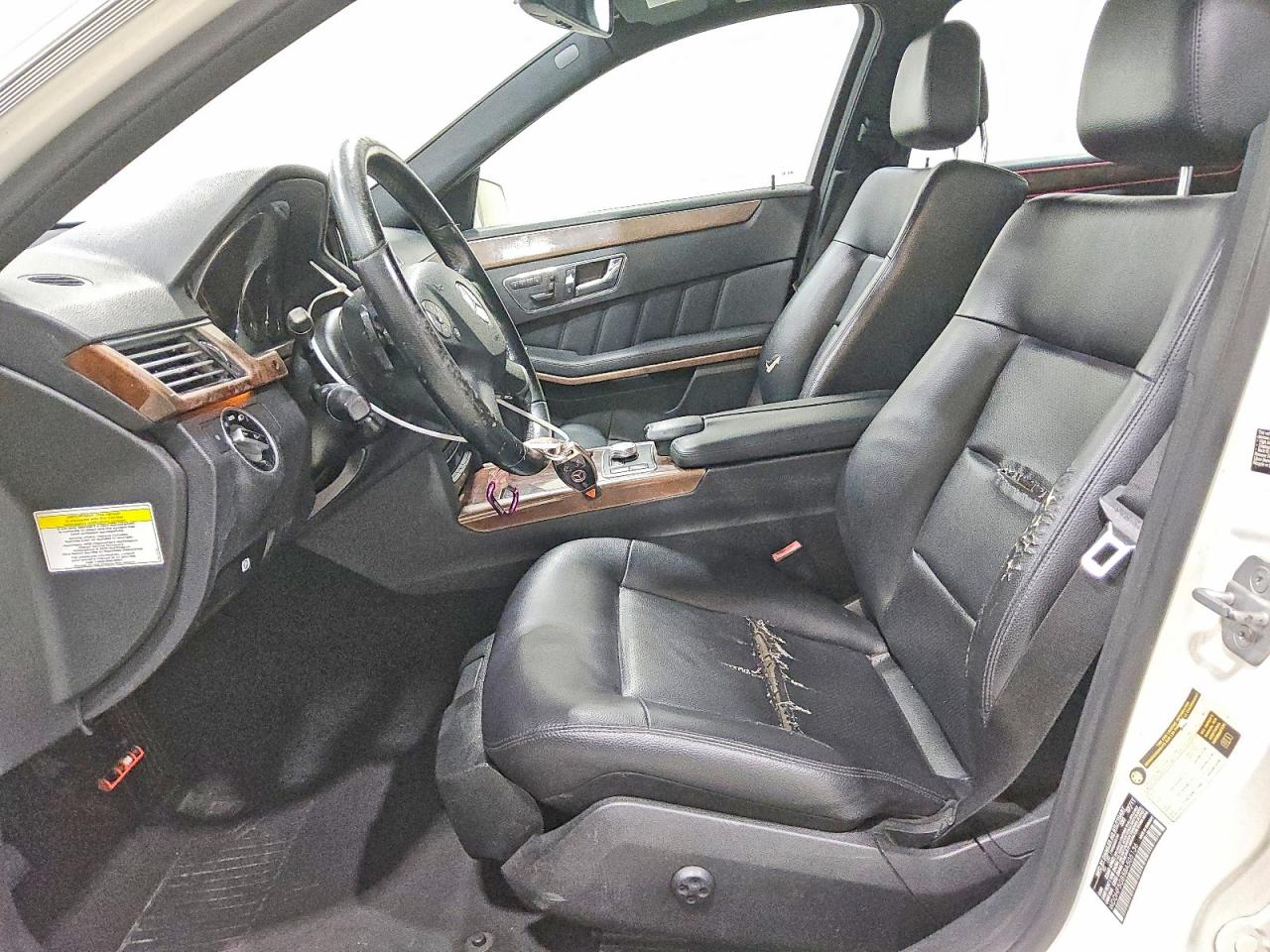 2011 MERCEDES-BENZ E-CLASS