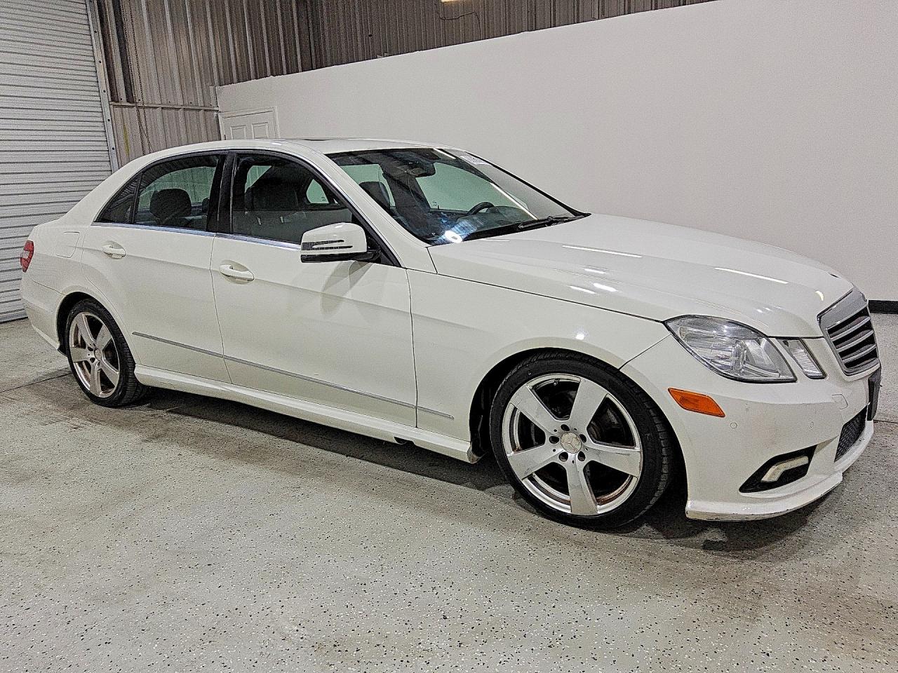 2011 MERCEDES-BENZ E-CLASS