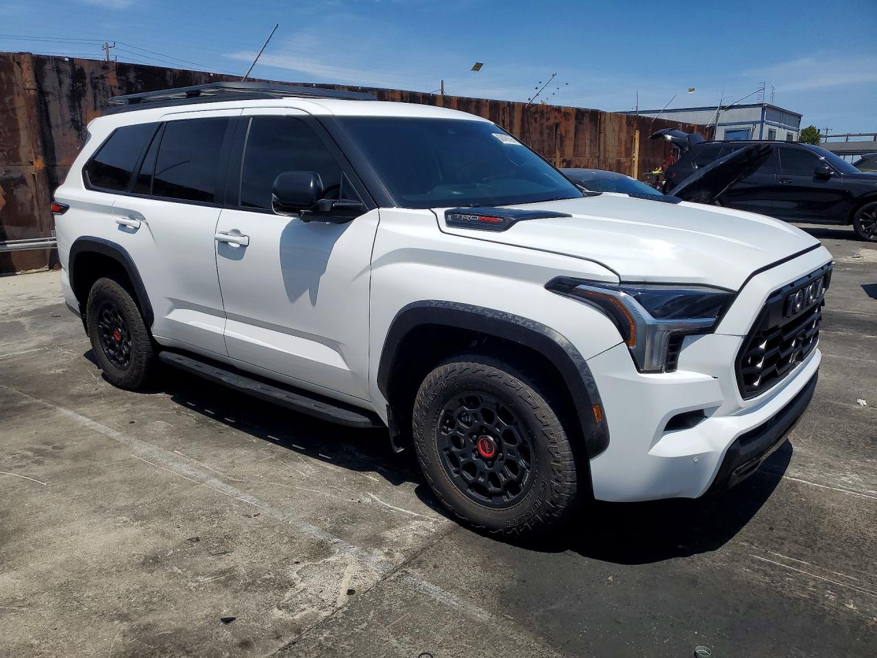 2024 TOYOTA SEQUOIA