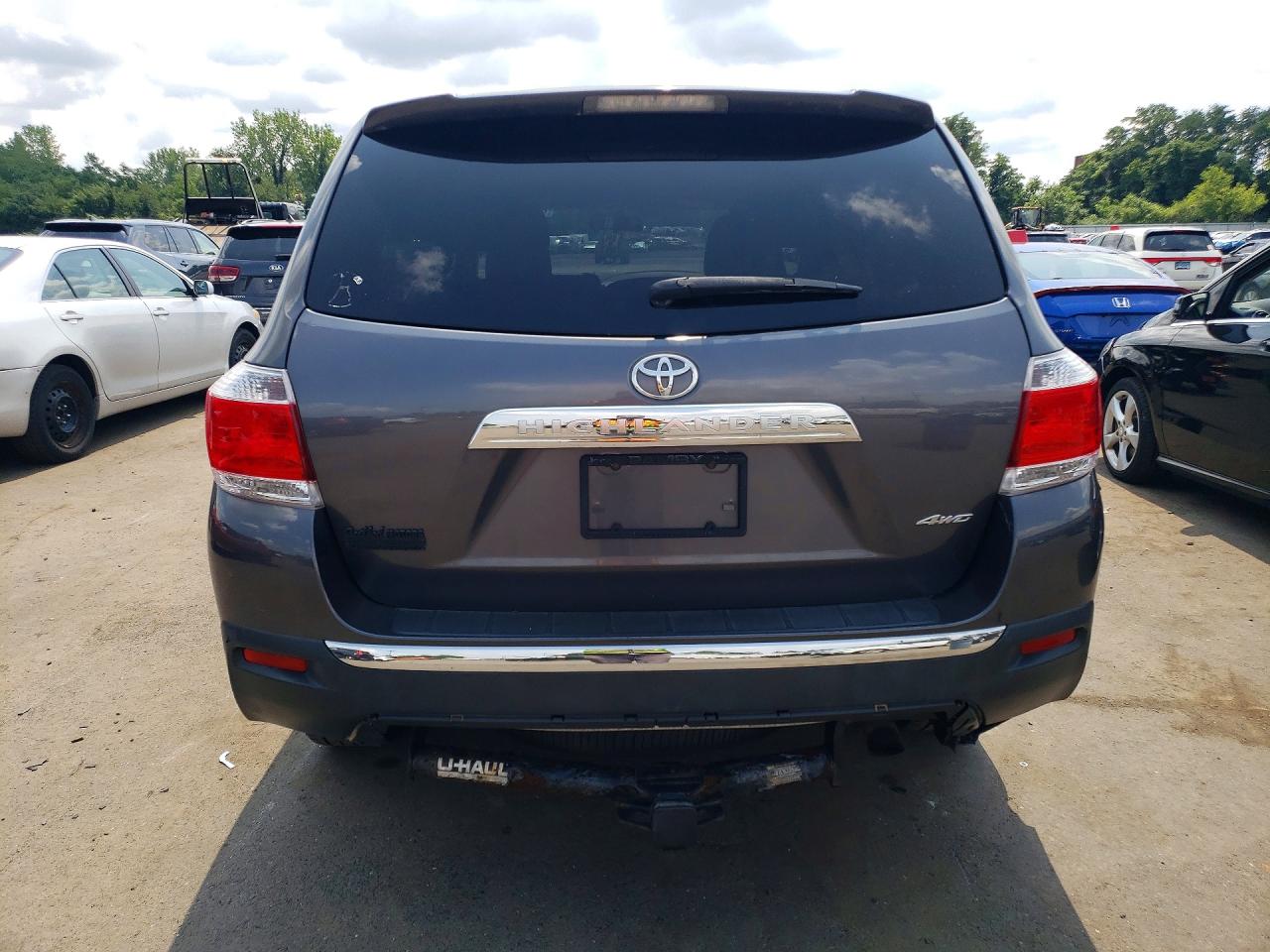 2013 TOYOTA HIGHLANDER