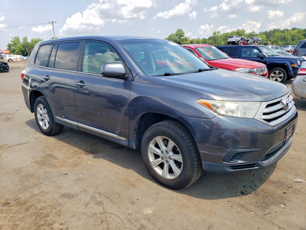 2013 TOYOTA HIGHLANDER