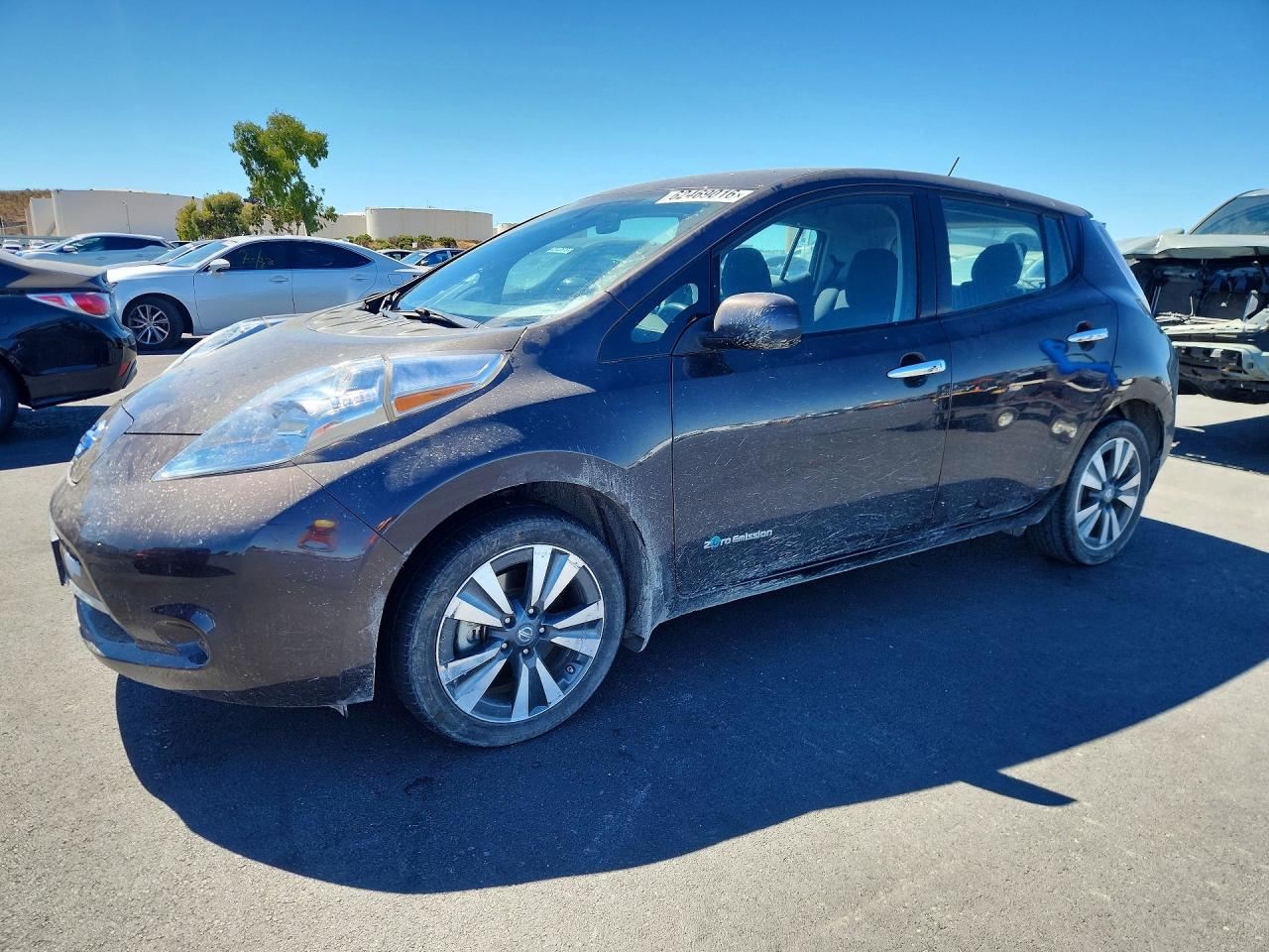 2017 NISSAN LEAF