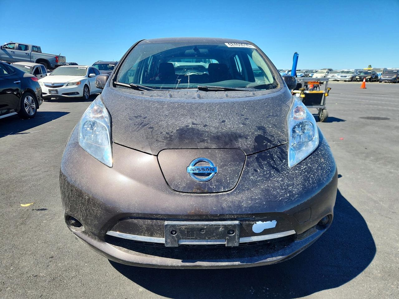 2017 NISSAN LEAF