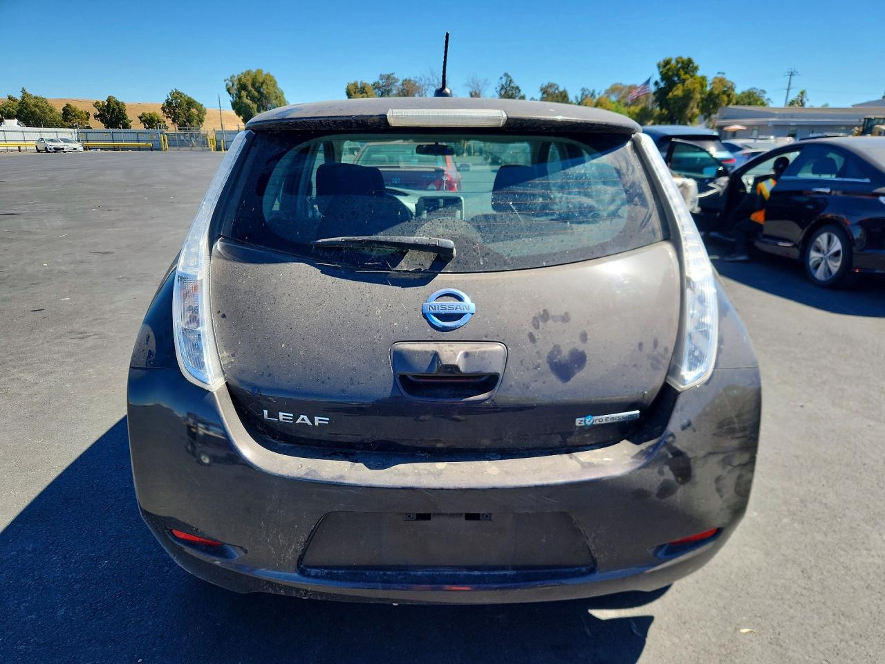 2017 NISSAN LEAF