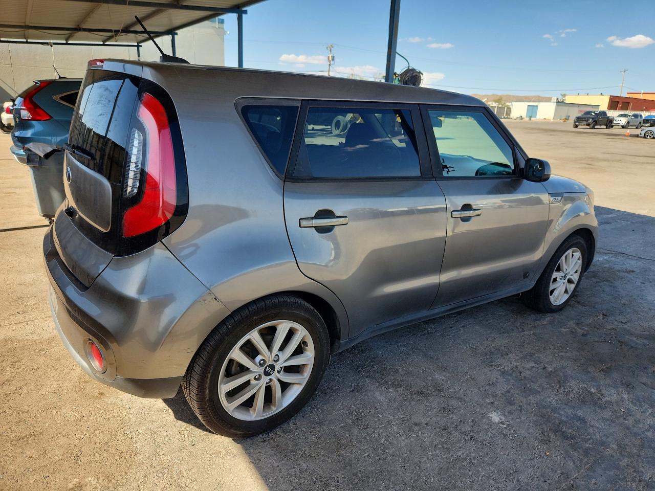 2017 KIA SOUL
