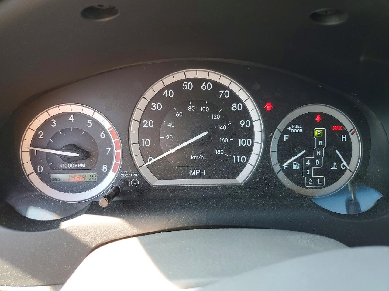 2005 TOYOTA SIENNA