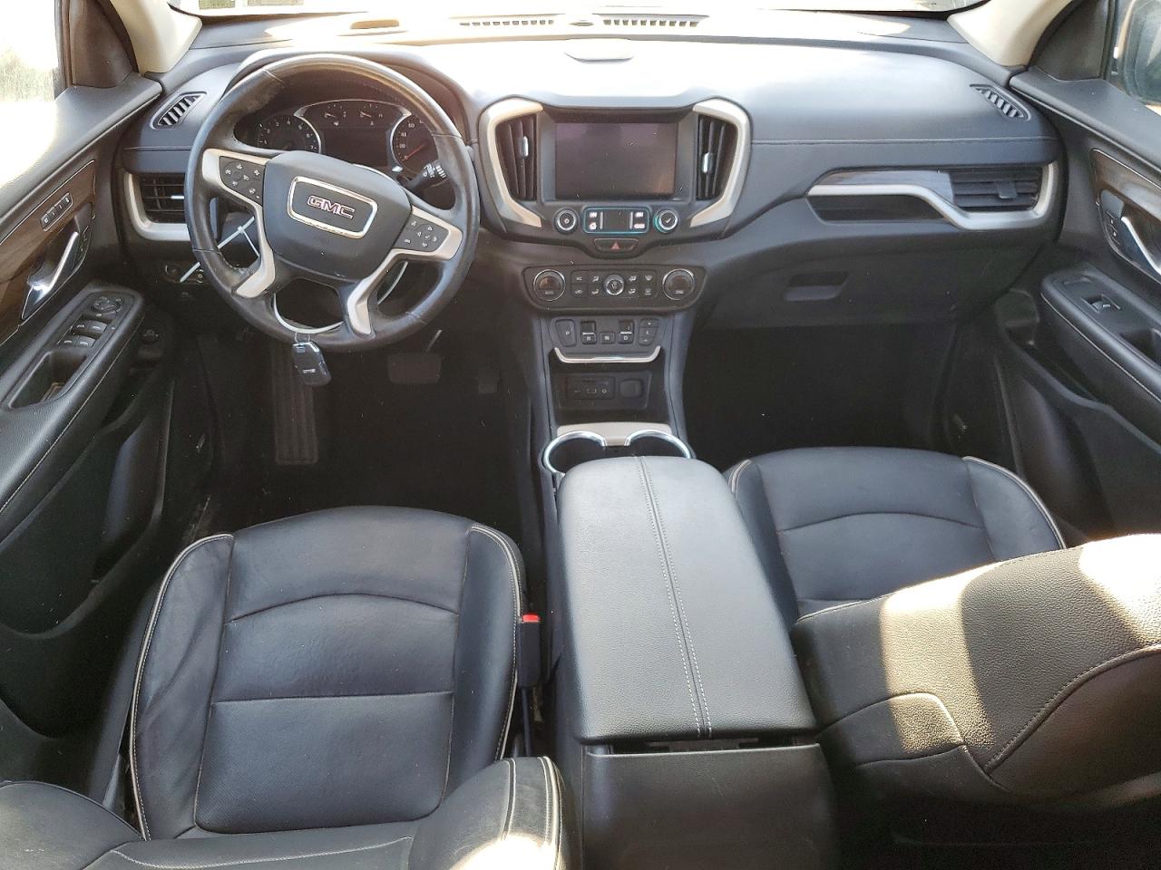 2020 GMC TERRAIN