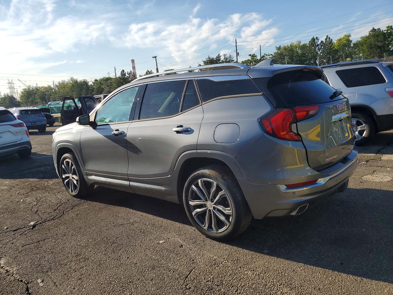 2020 GMC TERRAIN