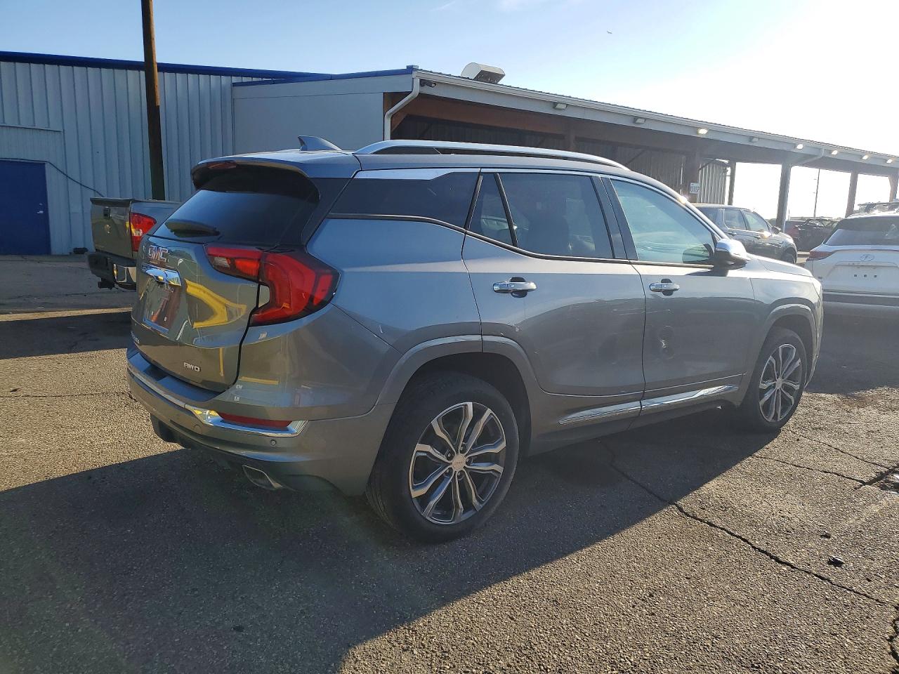 2020 GMC TERRAIN