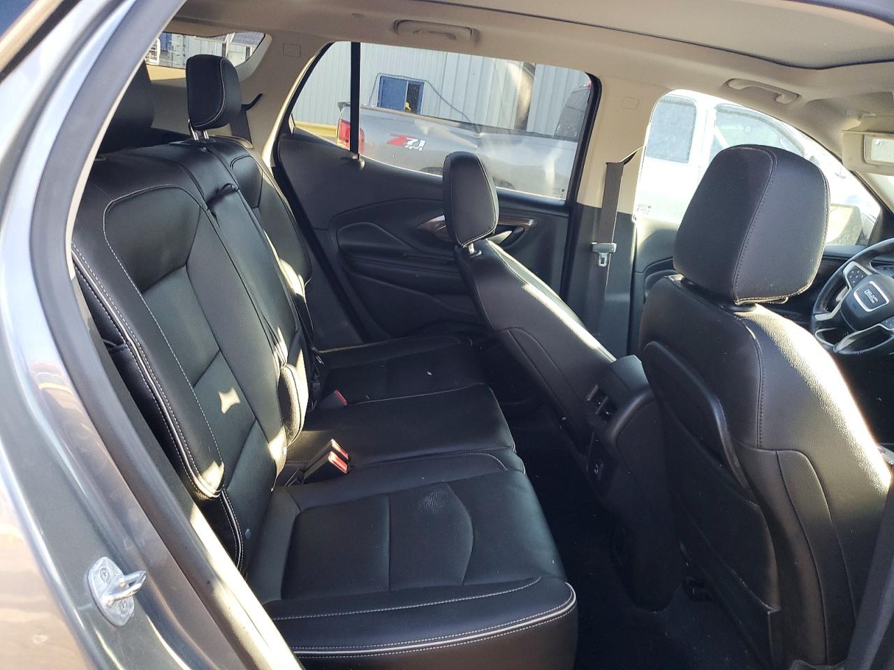 2020 GMC TERRAIN