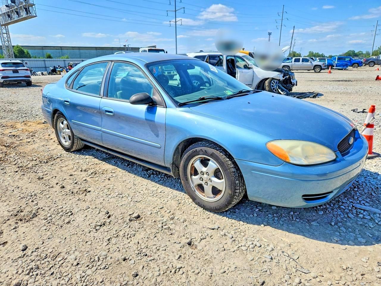 2005 FORD TAURUS