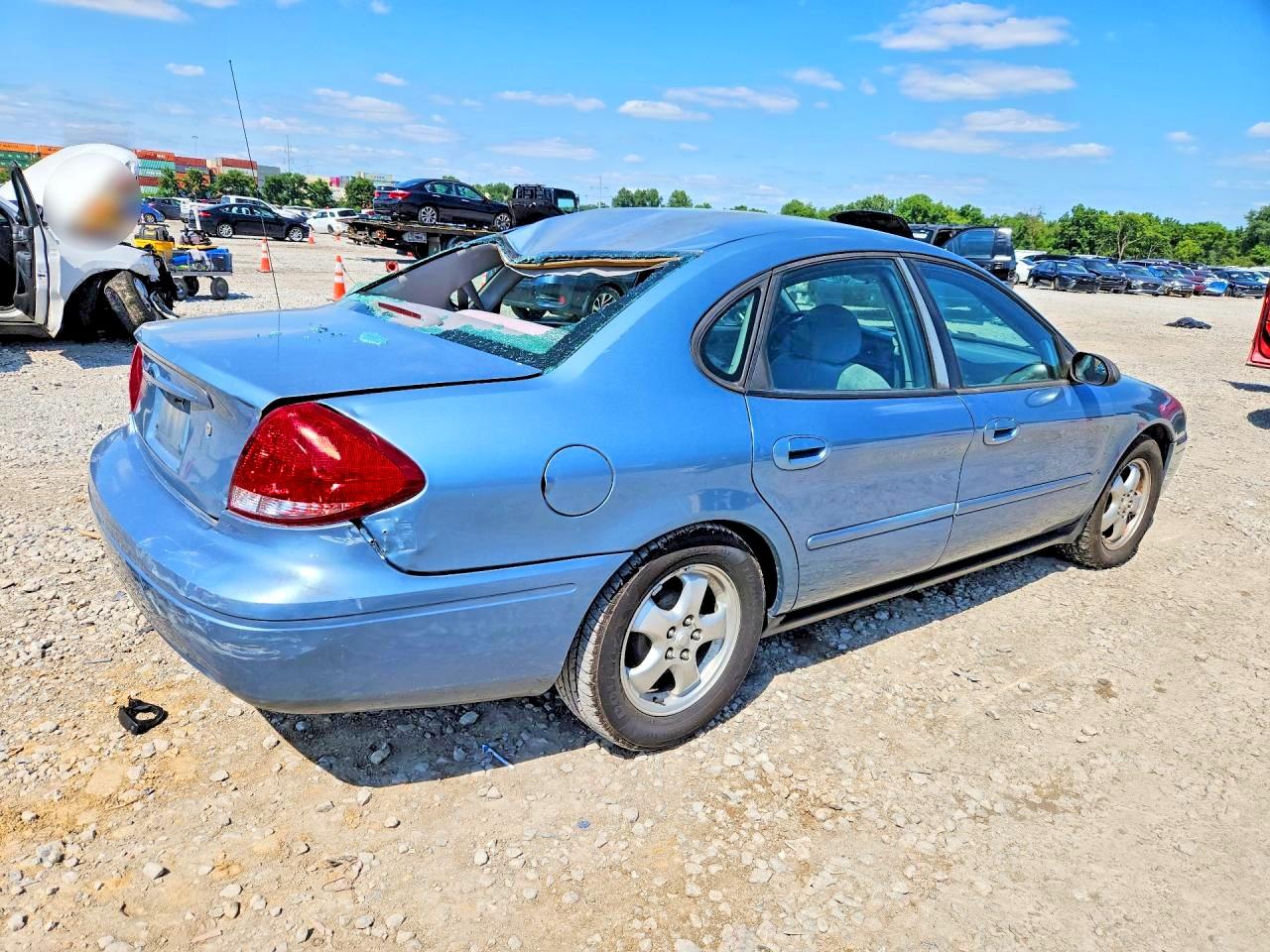 2005 FORD TAURUS