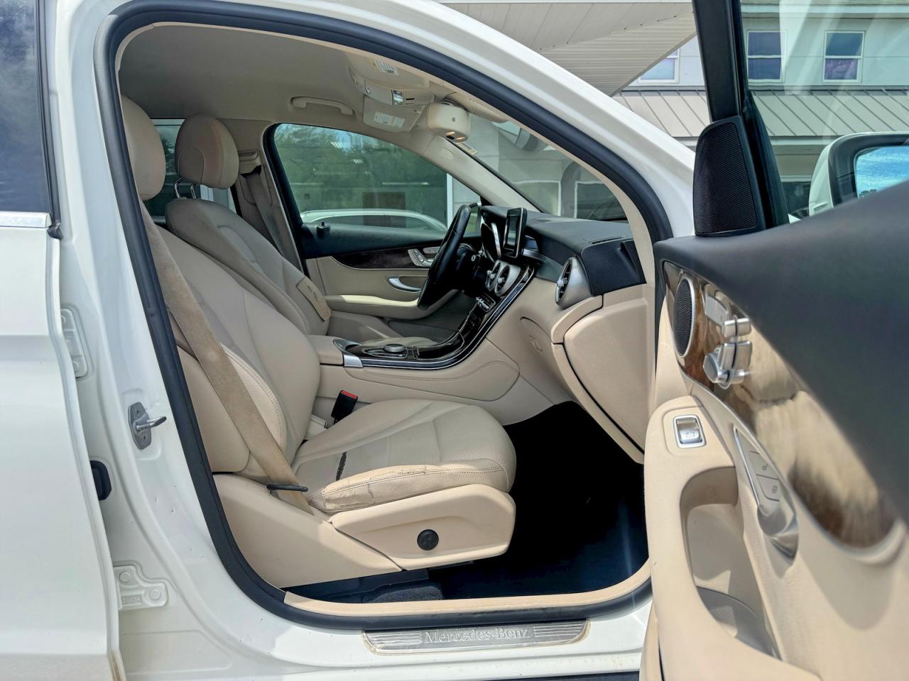 2017 MERCEDES-BENZ GLC-CLASS
