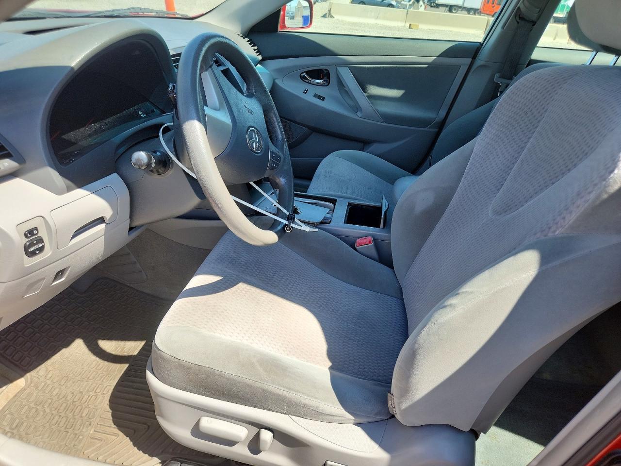 2011 TOYOTA CAMRY