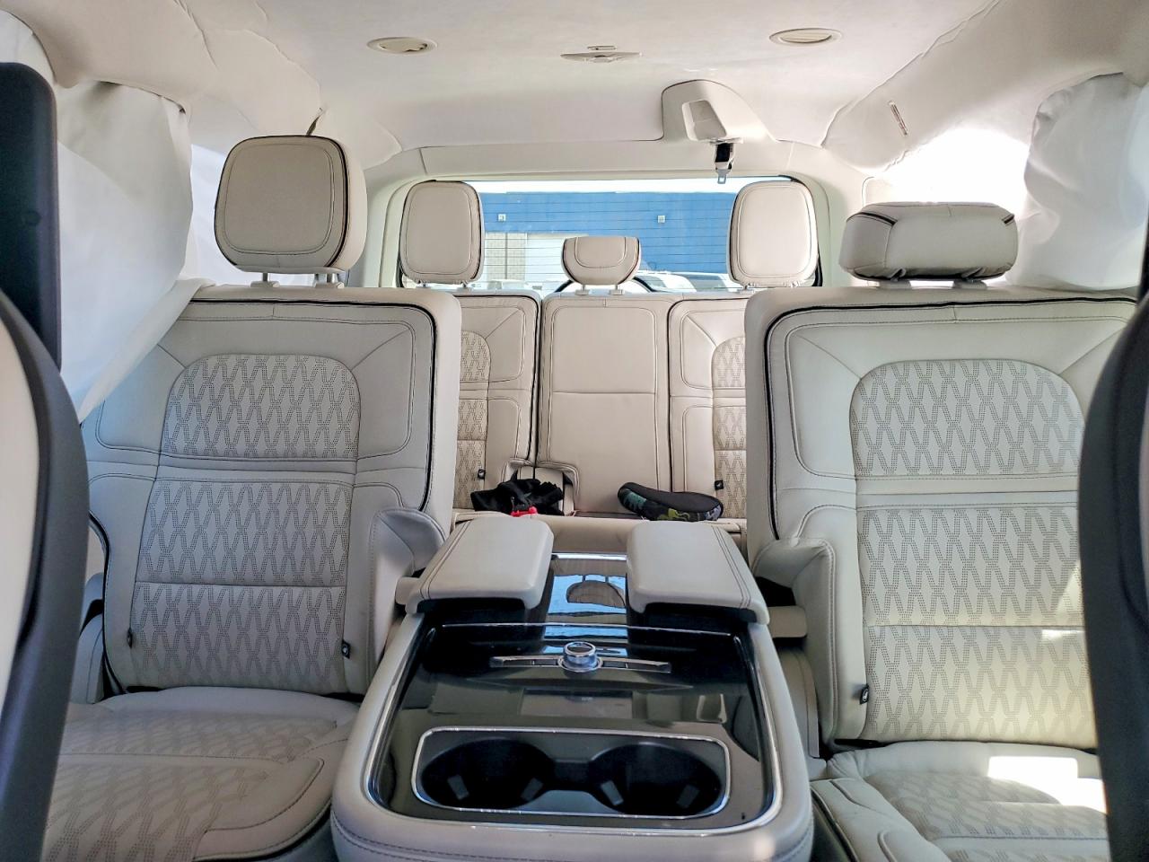 2018 LINCOLN NAVIGATOR