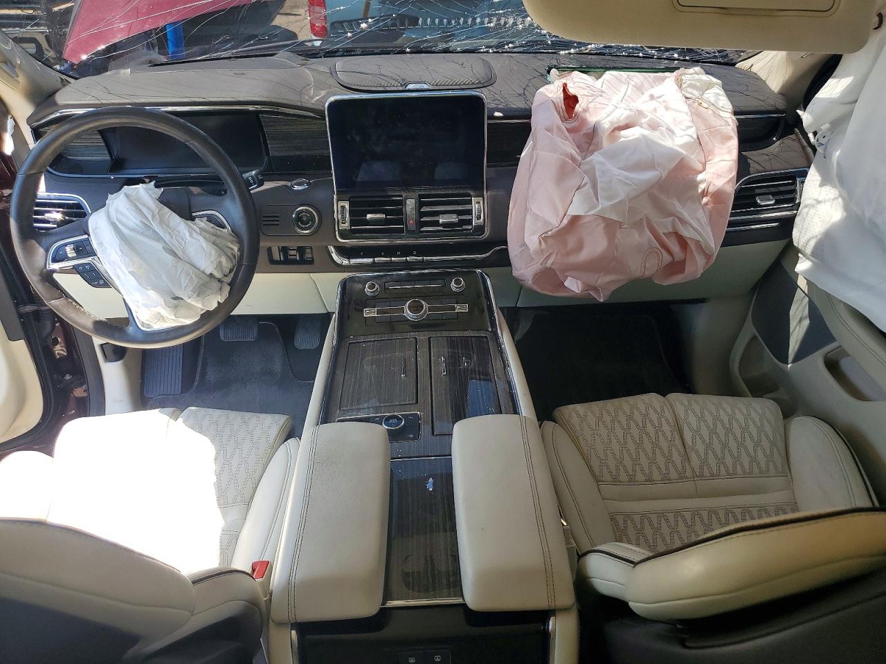 2018 LINCOLN NAVIGATOR