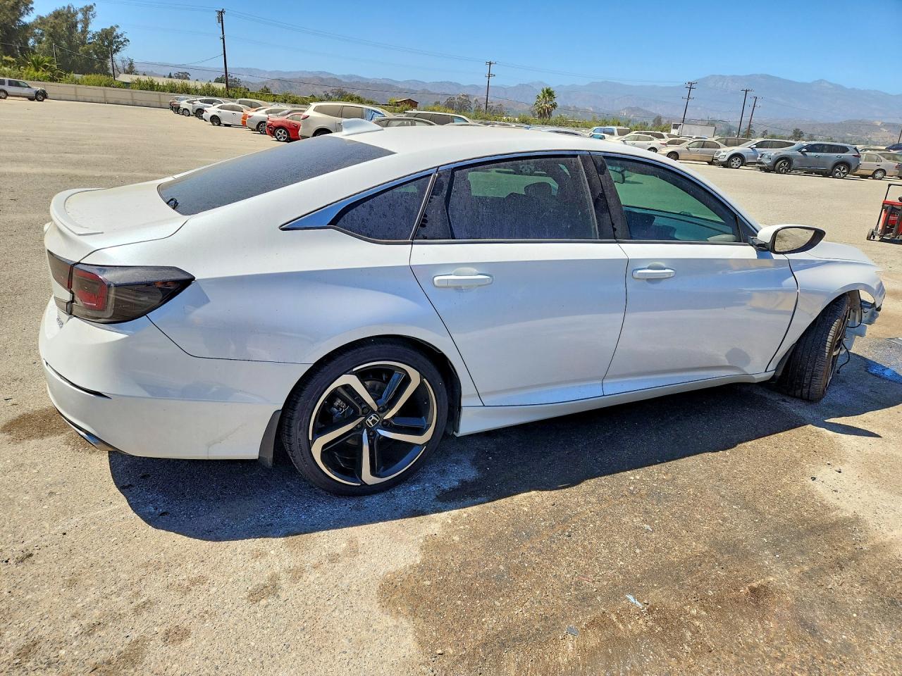 2018 HONDA ACCORD