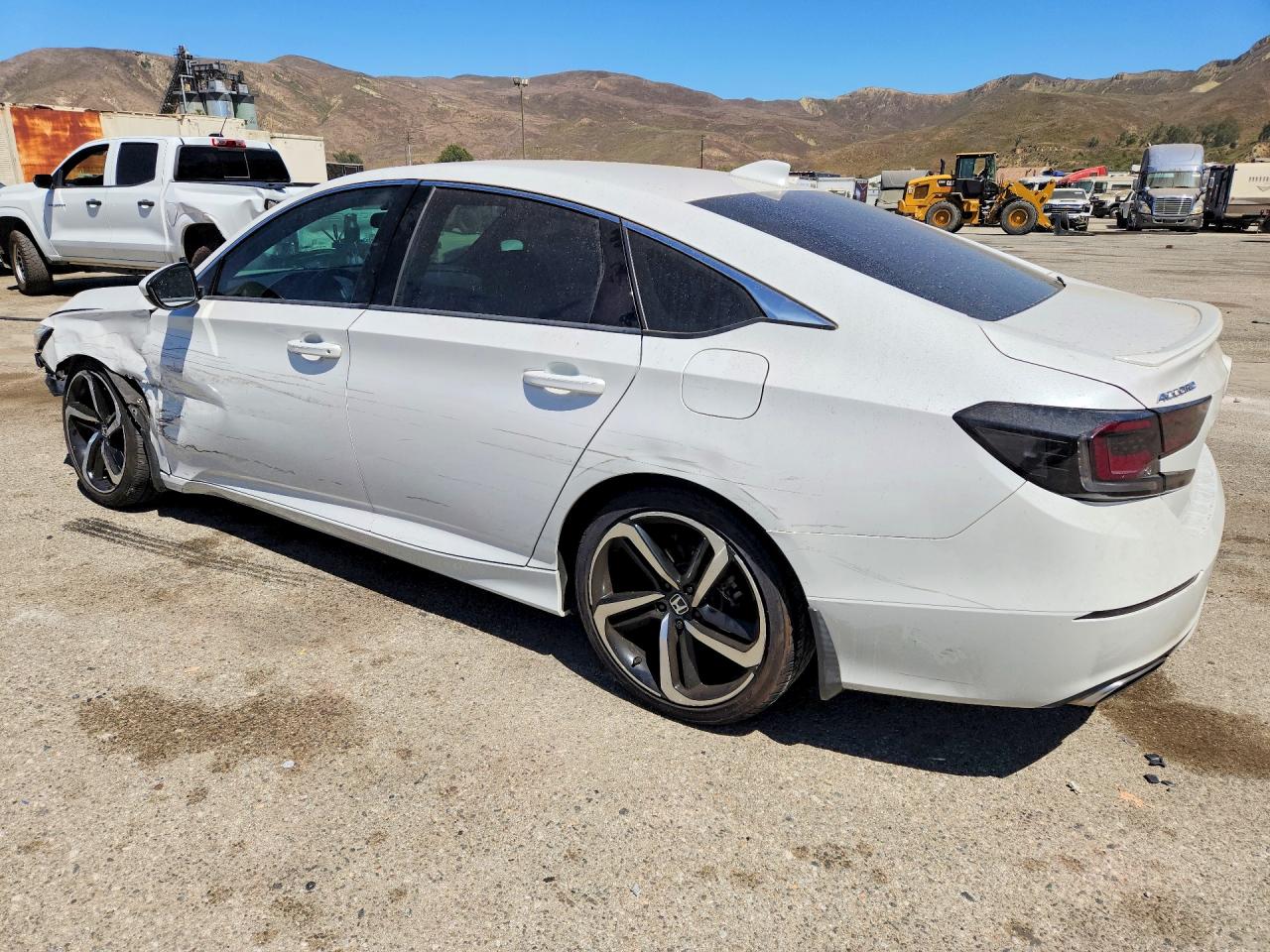 2018 HONDA ACCORD