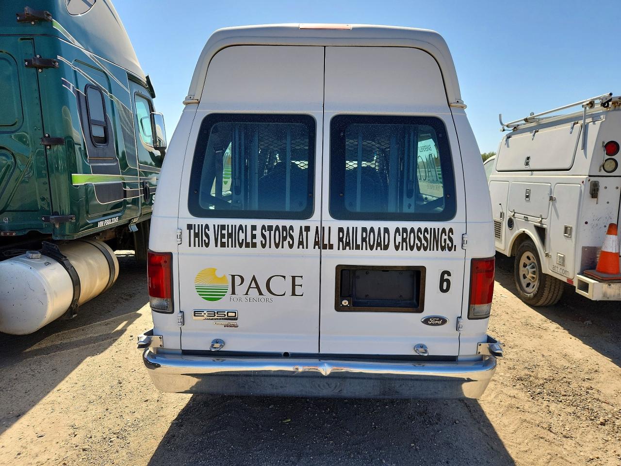 2008 FORD ECONOLINE