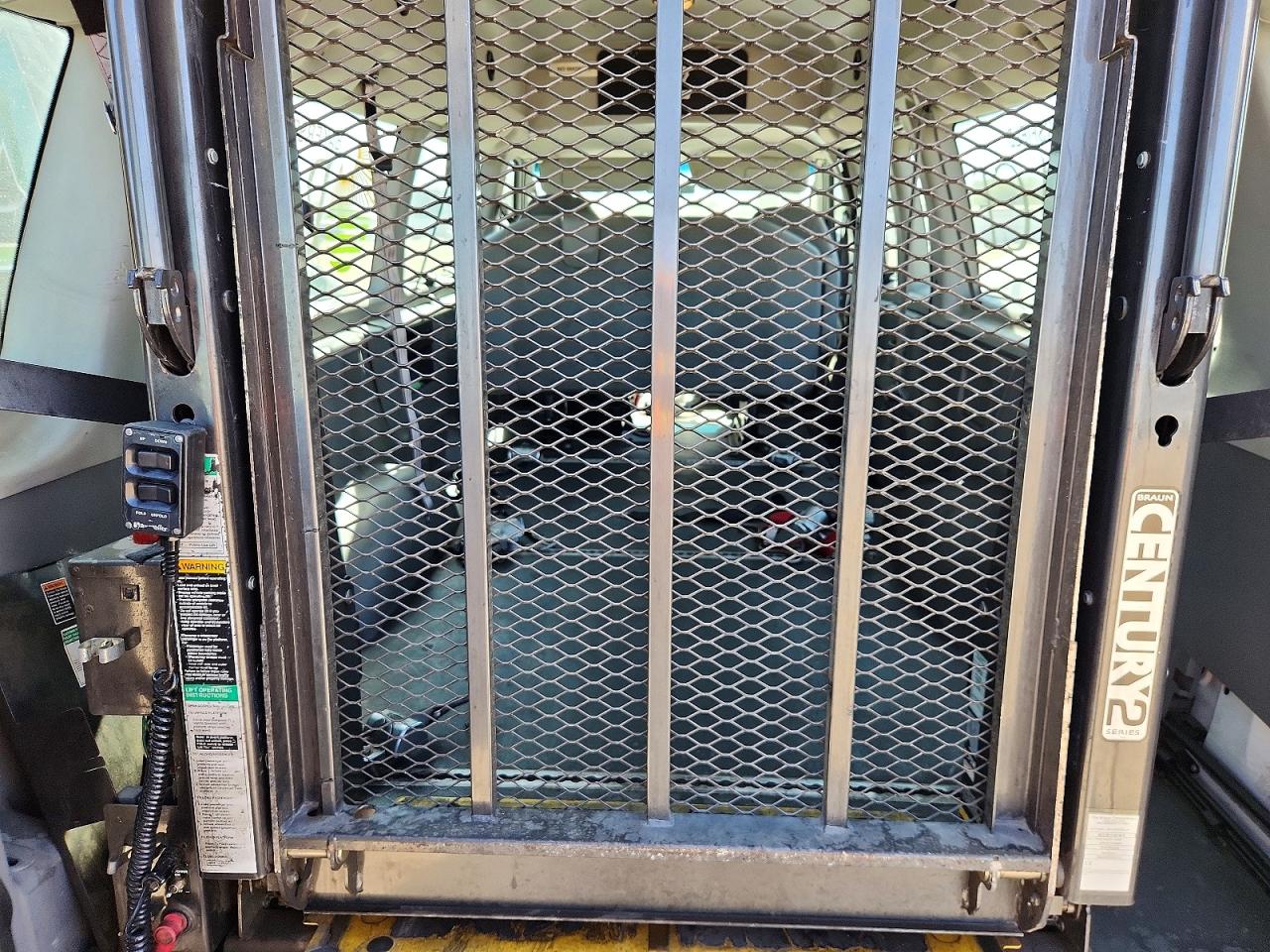 2008 FORD ECONOLINE